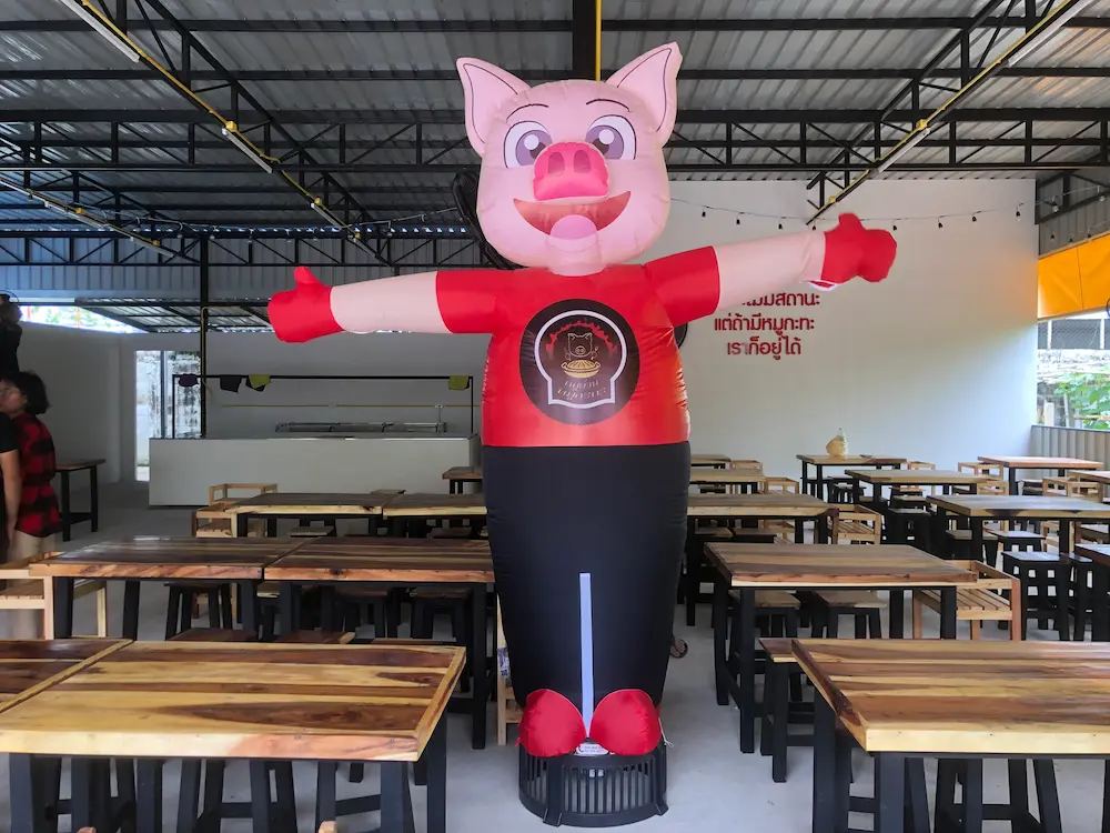 ตุ๊กตาโบกสั่งผลิตพิเศษ ผลงานติดตั้งจริงโดย BalloonWork 3