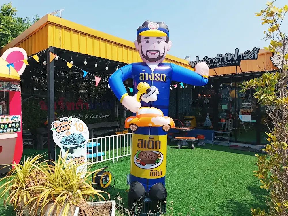 ตุ๊กตาโบกสั่งผลิตพิเศษ ผลงานติดตั้งจริงโดย BalloonWork 8